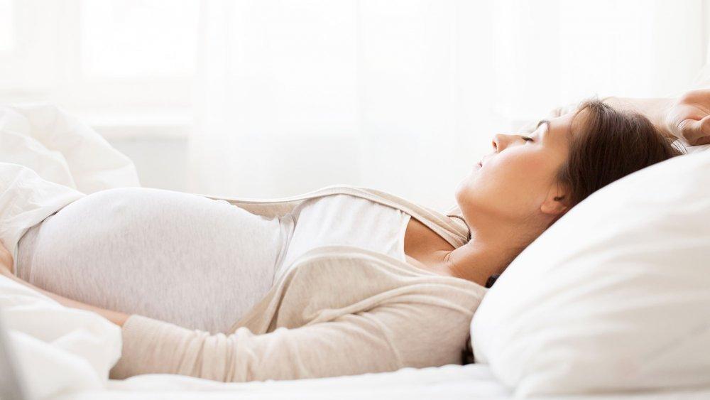 Pourquoi le sommeil est-il perturbé pendant la grossesse ?