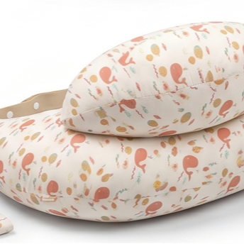 Coussin d’allaitement ergonomique et pratique blanc
